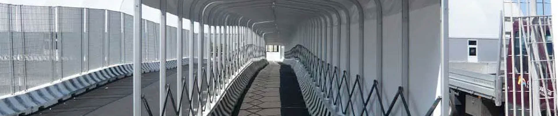 Retractable canopy