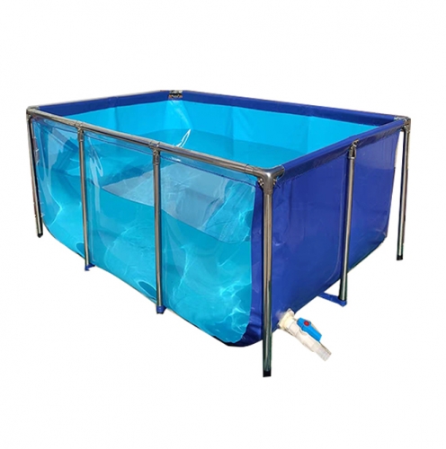 Water tank with window